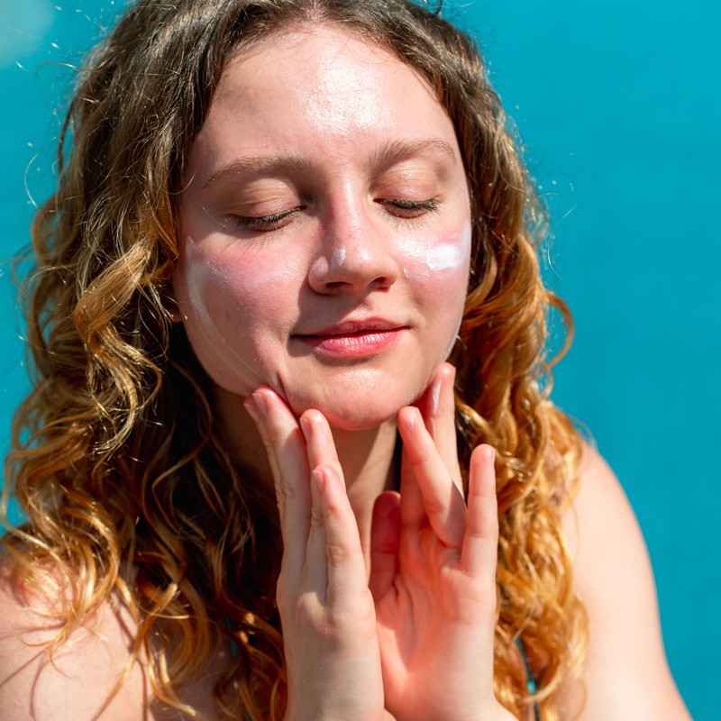 Crema Solar Facial SPF 50 30 ml Certificado Ecologico · Officina Naturae - Imagen 2