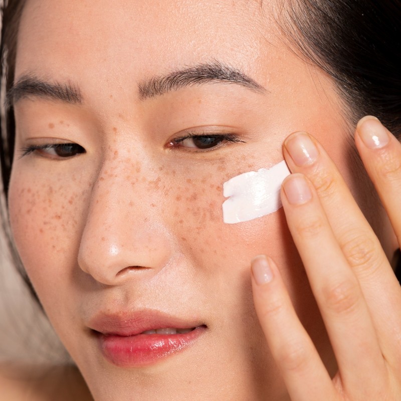 Crema Solar Facial SPF 50 30 ml Certificado Ecologico · Officina Naturae - Imagen 9