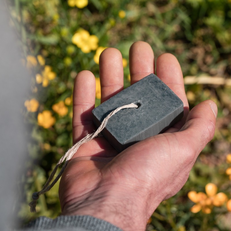 Champú Sólido Hombre Anticaspa y Cabello Graso N°02 zero waste 50 gr Ecologico · Officina Naturae - Imagen 2